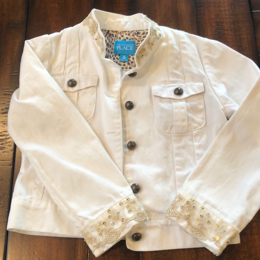 Perfect condition! White jean jacket w/gold accent